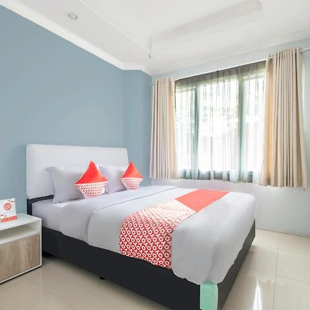 Oyo Living 2195 Al Jazeerah Residence Syariah Bandung Extérieur photo
